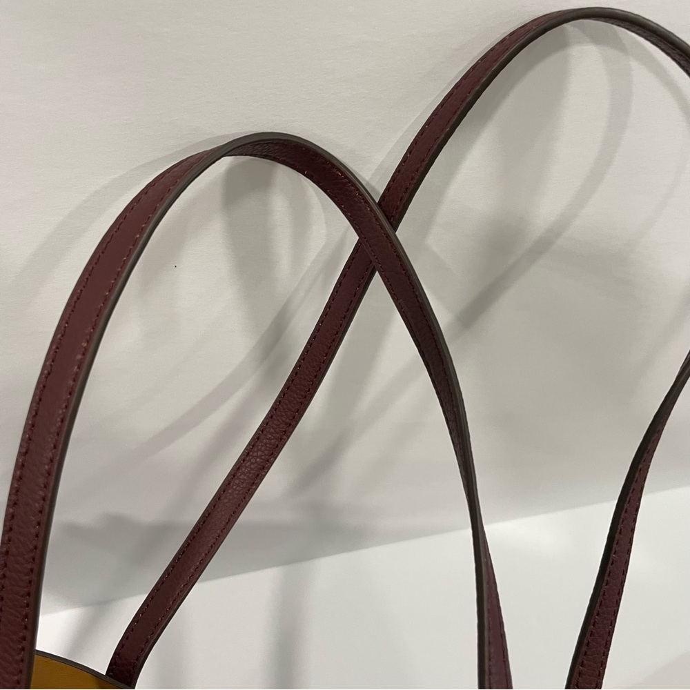 Tory Burch Burgundy Tote Bag - Picture 10 of 14